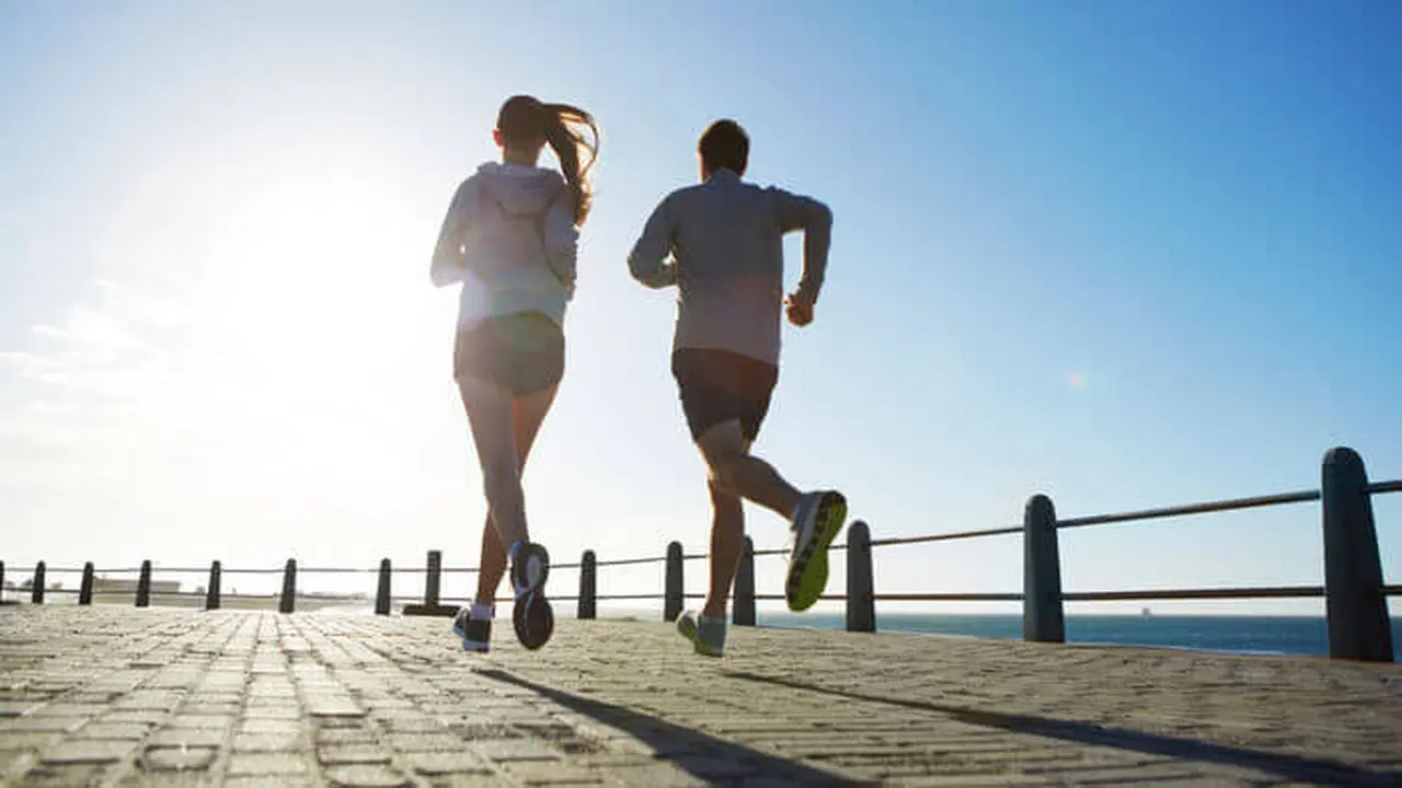 14 Manfaat Olahraga untuk Kesehatan Fisik dan Mental - Alodokter