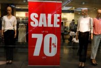 Tips Berbelanja Pakaian Dengan Budget Terbatas